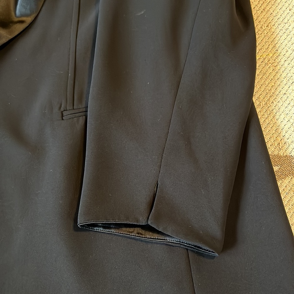 Jones New York Black Satin Lapel Blazer - Picture 14 of 15